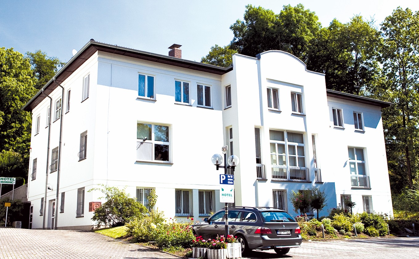 hotel-haus-am-park-AUSWAHLLANDING